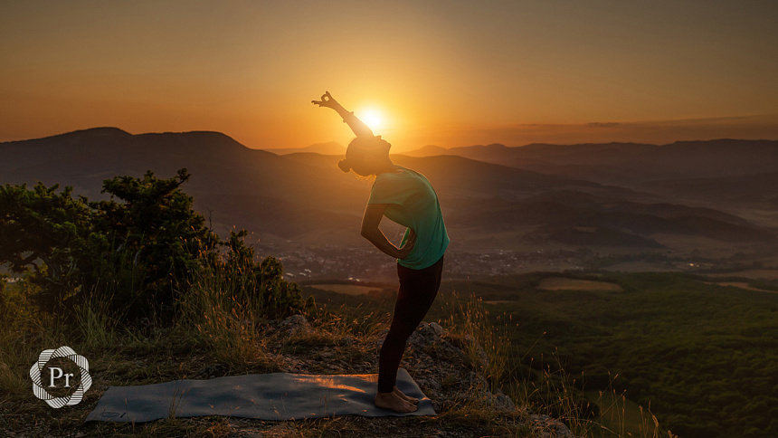 асана и солнце фото