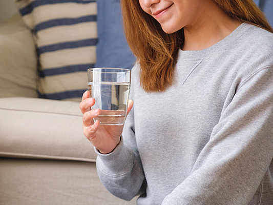 Кунджала-крийя: пошаговая инструкция и польза очищения желудка