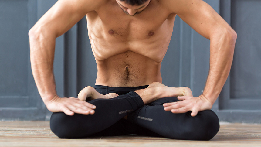 Уддияна-бандха сидя фото