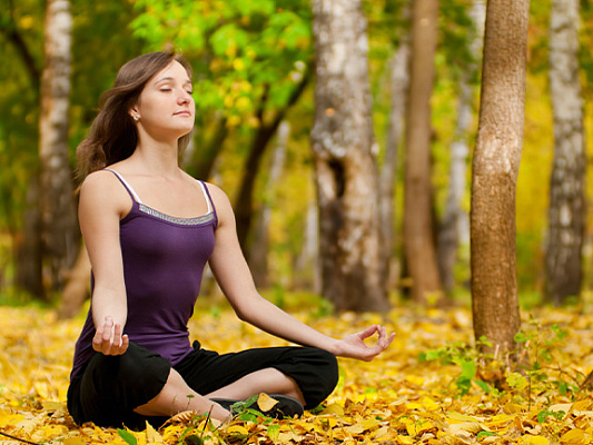 Мурчха-пранаяма: техника, польза и противопоказания